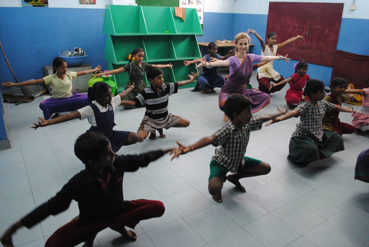 2012 - Bharatha natyam class (3)